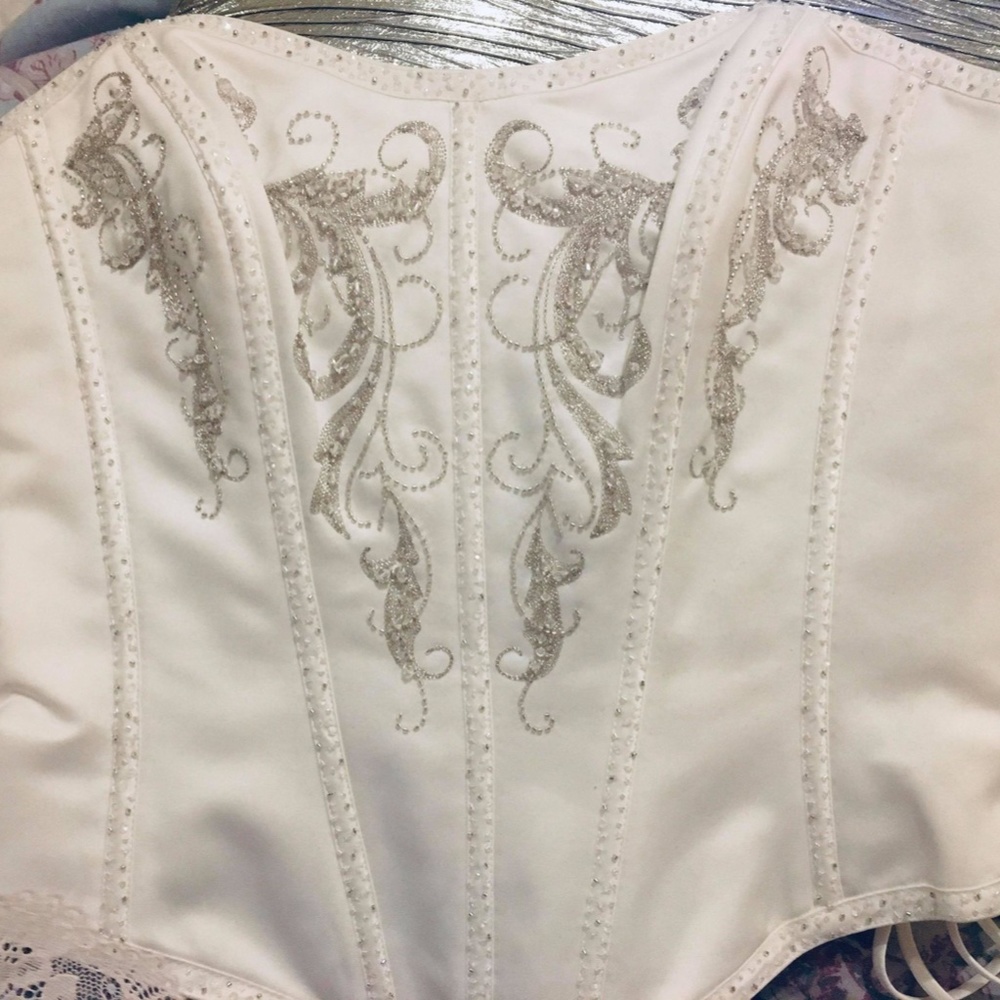 Essense Beaded Bridal Wedding Separate Corset Top - Picture 2 of 9